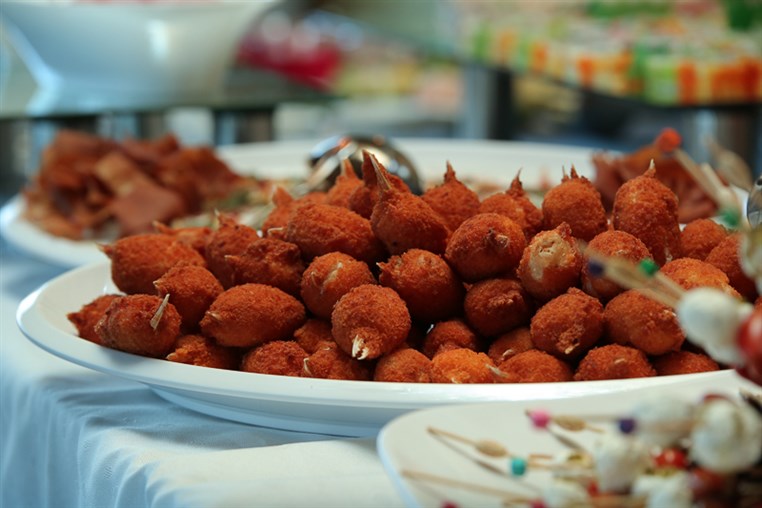 Sunday Buffet at Bay Lodge